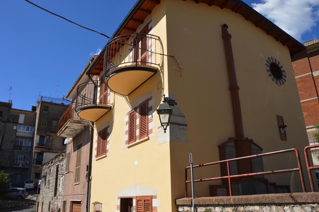 Guest House - Il Granaio Norma Eksteriør billede