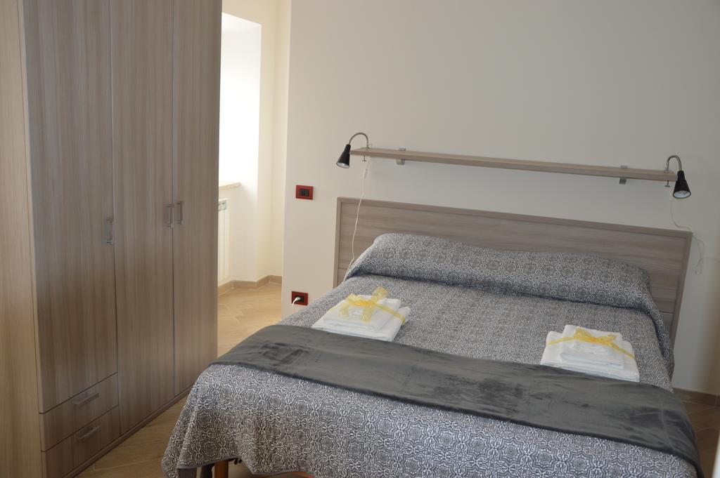 Guest House - Il Granaio Norma Eksteriør billede